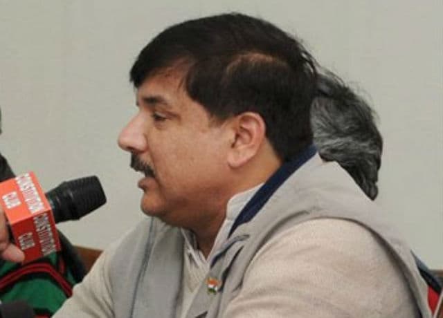 आरोप फर्जी और बेबुनियाद, कृपया हमारे परिवार को बख्श दें: संजय सिंह