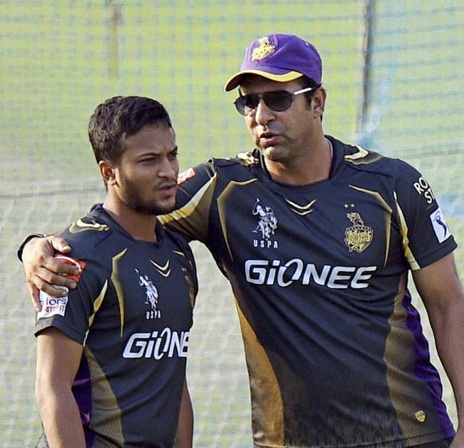 आईपीएल में नहीं खेलने से पाकिस्तानी क्रिकेटरों को हो रहा है नुकसान  : अकरम