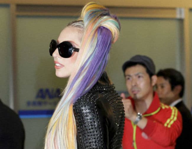 गर्भवती नहीं हैं लेडी गागा