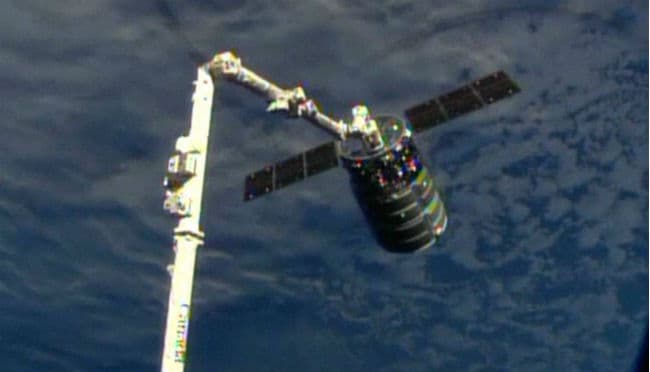 रूस का बेकाबू अंतरिक्ष यान कल गिरेगा धरती पर, किसी बड़े नुकसान की आशंका नहीं