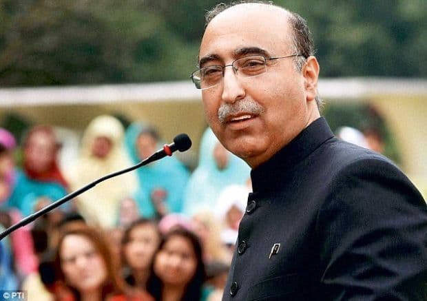 दाउद इब्राहिम हमारे देश में नहीं, भारत के मंत्री ने हमारी चिंता को पुख्ता किया : पाक उच्चायुक्त अब्दुल बासीत