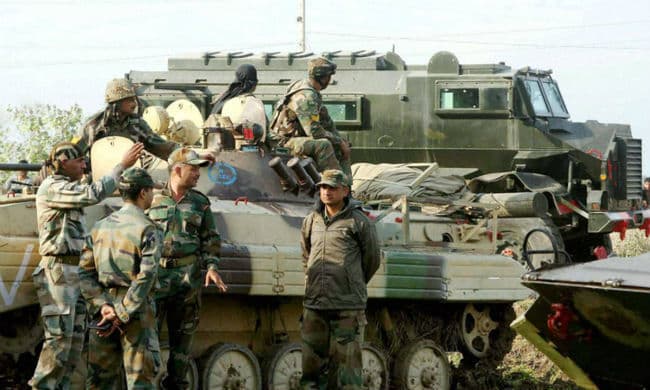 CAG का खुलासा, भारतीय सेना के पास 20 दिनों से ज्यादा लड़ने के लिए नहीं है गोला-बारूद