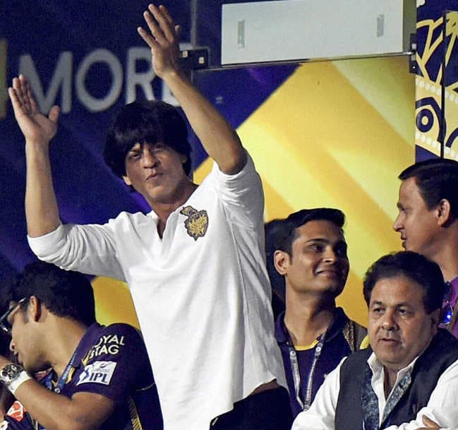 केकेआर और मुंबई इंडियंस के बीच 14 मई को वानखेड़े में मैच, शाहरुख के प्रवेश पर प्रतिबंध रहेगा जारी