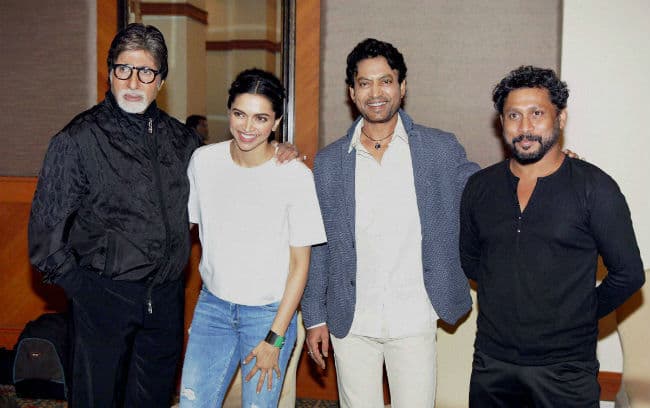 अमिताभ ने ''पीकू'' को पसंद करने के लिए प्रशंसकों को दिया धन्यवाद