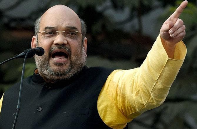 अमित शाह ने गिनायी केंद्र सरकार की उपलब्धियां, यूपी सरकार पर साधा निशाना