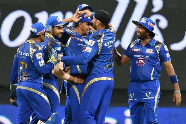 IPL 8 : करो या मरो मुकाबले में मुंबई ने केकेआर को 5 रन से हराया