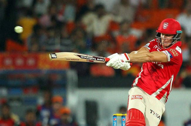 मिलर का शॉट बना किलर, पहले पुलिस कांस्‍टेबल बने शिकार फिर बच्‍चा हुआ घायल