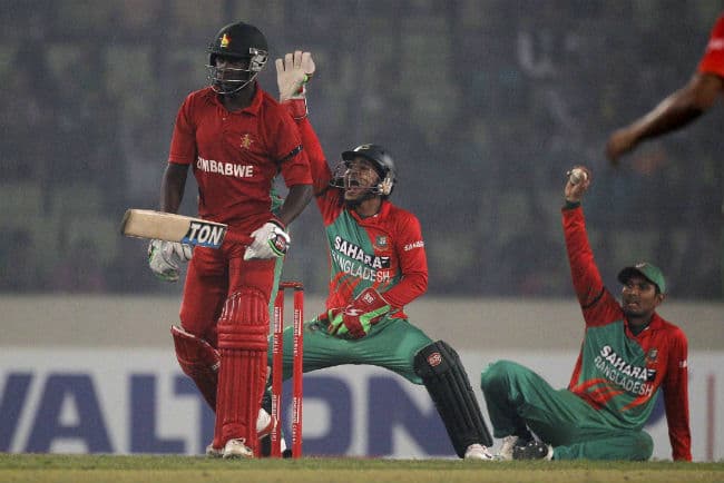 कड़ी सुरक्षा के बीच पाकिस्तान पहुंची जिंबाब्वे क्रिकेट टीम, छह साल बाद कोई टीम पाकिस्तान दौरे पर