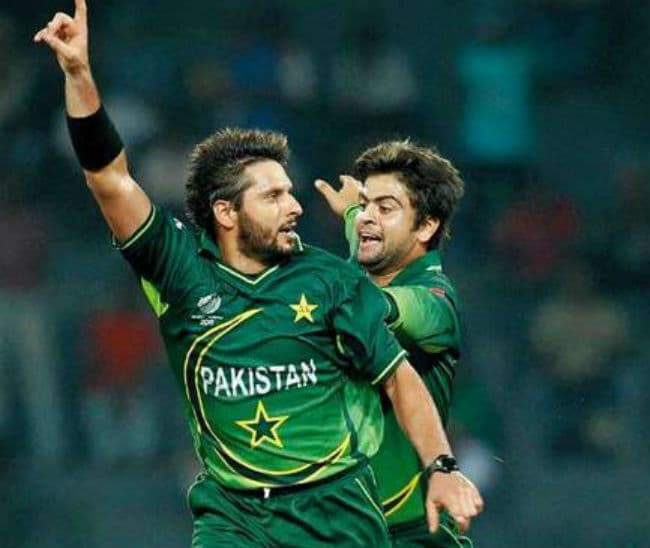जिंबाब्वे के साथ खेले जाने वाले टी-20 मैच के लिए शोएब मलिक और मोहम्मद सामी पाकिस्तानी क्रिकेट टीम में शामिल