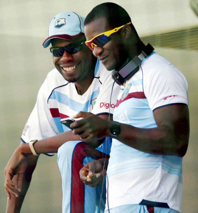 वेस्टइंडीज के आईपीएल खेलने वाले खिलाड़ी यह तय करें कि देश जरूरी है या फिर आईपीएल :  कर्टली एम्बरोज