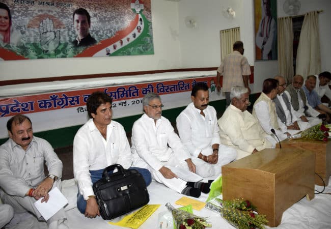 मोदी चला रहे हैं सूट, बूट व लूट की सरकार : राज बब्बर