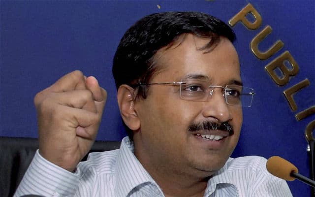 केजरीवाल का केन्द्र के खिलाफ लड़ाई तेज ,बुलाया विधानसभा का आपातकालीन सत्र