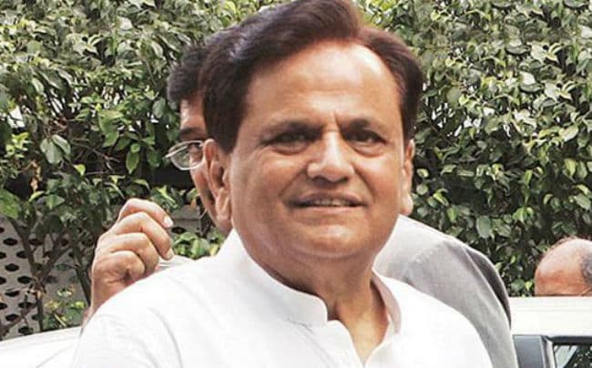 नरेंद्र मोदी NRI प्रधानमंत्री हैं, चुनाव में किये वादों को नहीं किया पूरा : अहमद पटेल