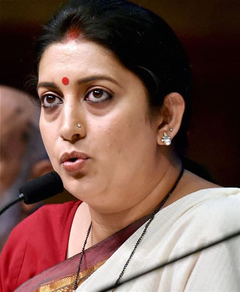 अमेठी के लोगों से प्रधानमंत्री नरेंद्र मोदी व मेरा रिश्ता आज भी कायम : स्मृति ईरानी