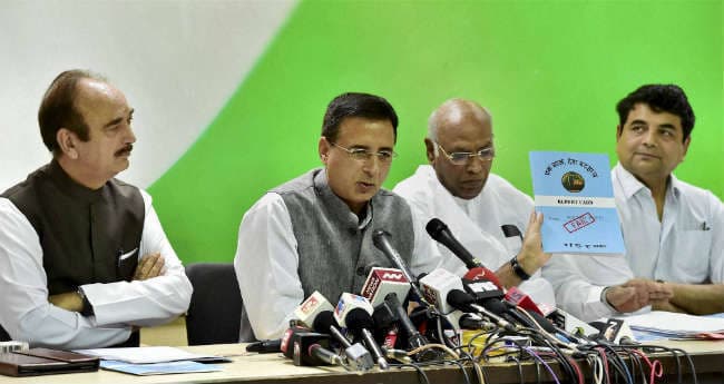 मोदी सरकार के एक साल में देश बदहाल हो गया : कांग्रेस