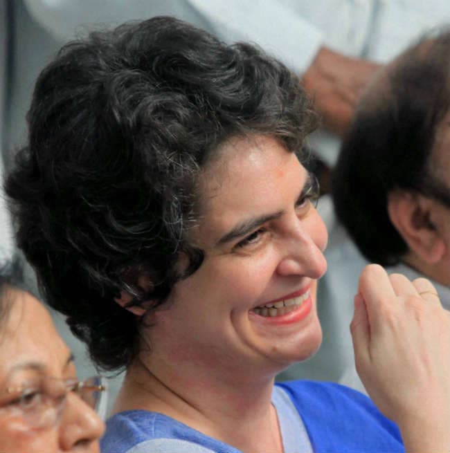 आज रायबरेली में किसानों से मिलेंगी प्रियंका गांधी