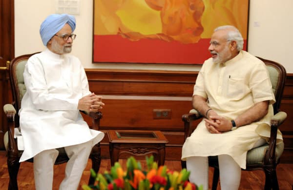 नरेंद्र मोदी व डॉ मनमोहन सिंह के बीच तल्ख राजनीतिक टिप्पणी, पर गर्मजोशी से भरी मुलाकात से बढी राजनीति की गरिमा