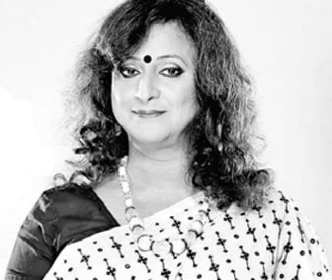 जानिए देश की पहली ट्रांसजेंडर प्रिंसिपल मानबी के संघर्ष और साहस के 10 अहम तथ्‍य