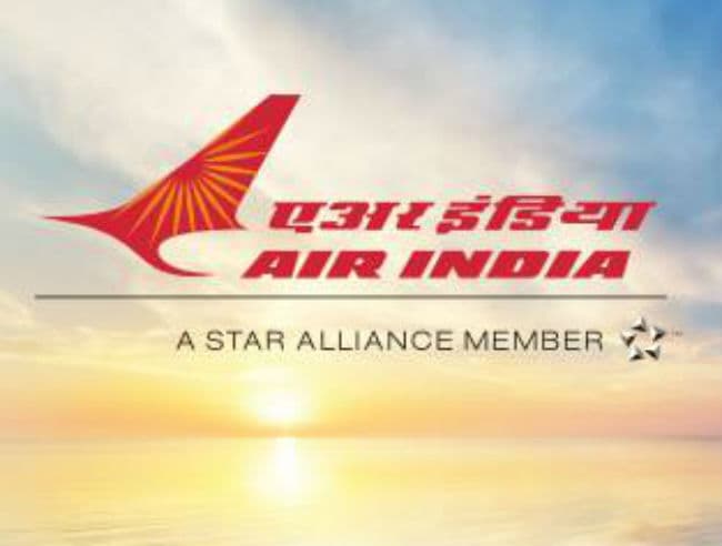 एयर इंडिया ने चालक दल के 17 सदस्यों को किया निलंबित