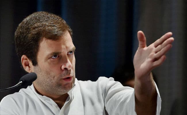 पीएम नरेंद्र मोदी ने मनमोहन से लिया इकोनॉमिक्‍स का ट्यूशन : राहुल गांधी