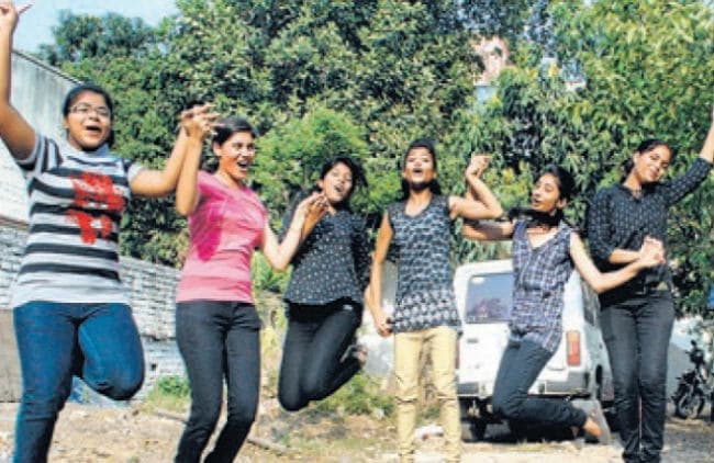 CBSE 10th Result 2021 : सीबीएसइ 10वीं में 7वें नंबर पर पहुंचा पटना जोन, बिहार में 99.59% पास