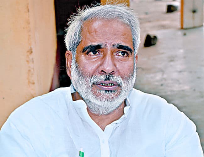 कोई तीसरा बनेगा सीएम : रघुवंश