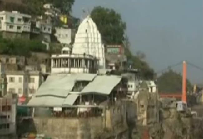 500 पंडाओं ने दी इस्‍लाम धर्म कबूलने की धमकी