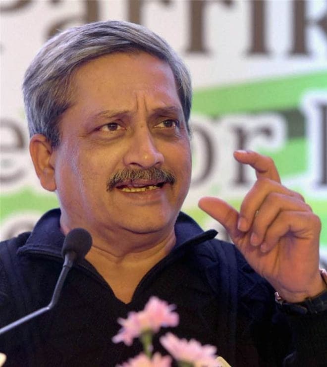 फ्रांस से केवल 36 लड़ाकू विमान खरीदेगा भारत, 126 की कोई जरुरत नहीं : पर्रिकर