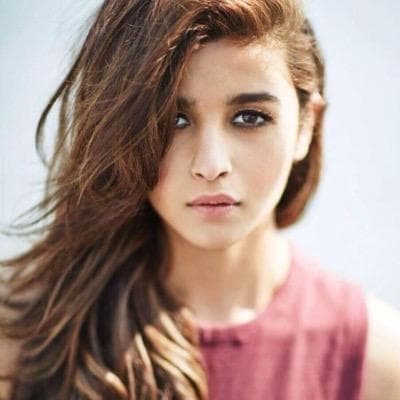 VIDEO : आलिया भट्ट हुई चिलचिलाती धूप की शिकार, फैंस को दिये टिप्‍स...