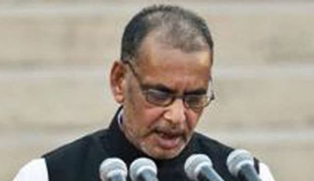 एक इंच जमीन भी निजी कंपनियों को नहीं दी जाएगी : कृषि मंत्री