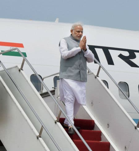 बांग्लादेश के हिन्दू चाहते हैं मोदी उठायें अल्पसंख्यकों पर कट्टरपंथियों के अत्याचार का मुद्दा
