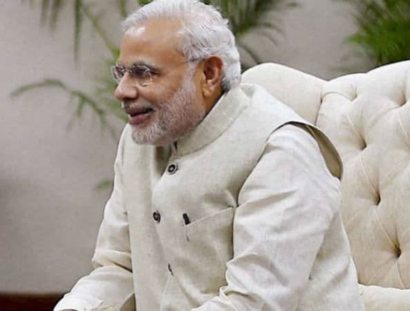 राजकीय भोज में नरेंद्र मोदी ने लिया शाकाहारी भोजन का आनंद