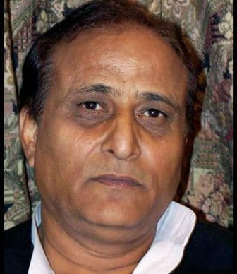 आजम खान ने कहा, योगी आदित्यनाथ नमाज पढ़ लें तो दिमाग ठीक हो जाएगा