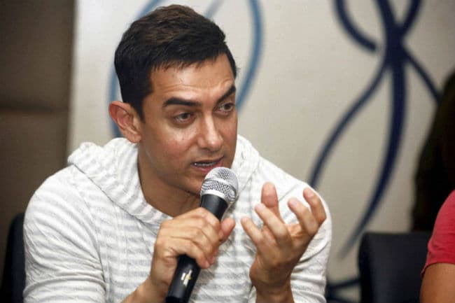 बच्‍चों के साथ एक दोस्‍त की तरह रहना चाहता हूं : आमिर खान