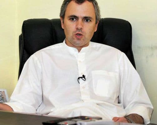 जम्मू कश्मीर में हिरासत में लिए गए नेताओं को ईद से पहले रिहा किया जाये- उमर अब्दुल्ला