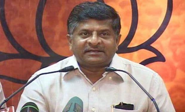 अमित शाह को लेकर नीतीश की टिप्पणी पर रविशंकर का पलटवार, मन की शांति के लिए प्रणायाम करें