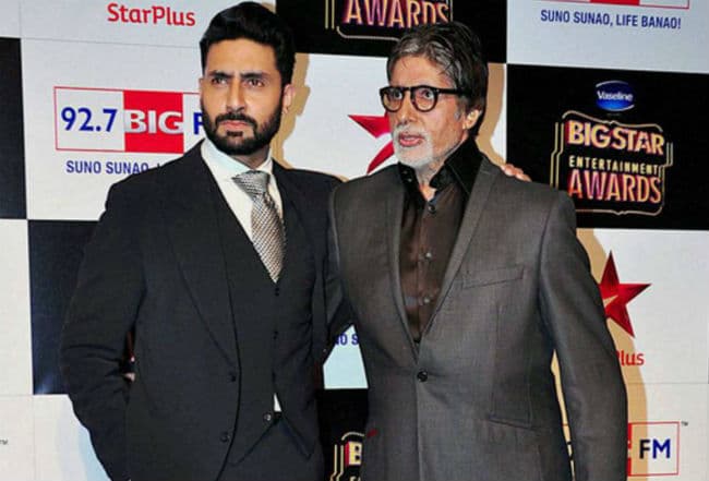 ...जब अमिताभ ने ''तिरंगे'' को अपने पीठ और कंधो पर लपेट लिया, देखें वीडियो