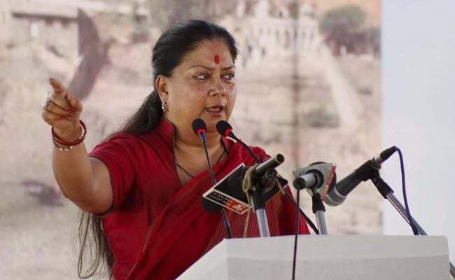 ललित मोदी प्रकरण : क्या इन पांच सवालों से परेशान हैं राजस्थान की मुख्यमंत्री वसुंधरा राजे?