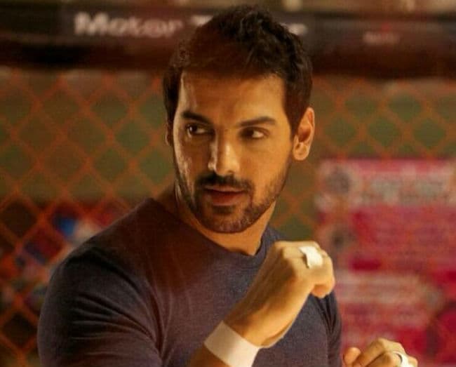 पैरेंटहुड के बारे में फिलहाल नहीं सोचेंगे जॉन अब्राहम