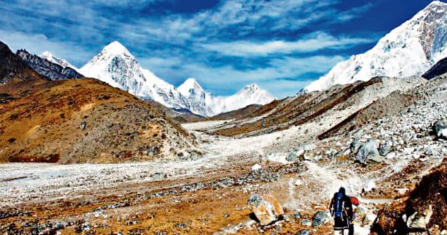 पूर्वोत्तर के दरवाजे खोलने की कोशिश