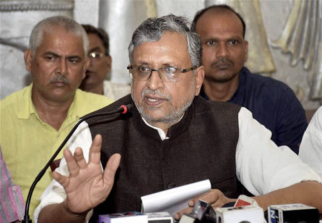 15 लाख जायेंगे खाते में ऐसा किसने व कब कहा: सुशील मोदी