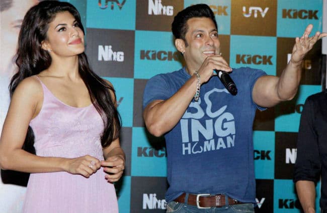 क्‍यों मीडिया से नजरें चुरा रही हैं जैकलीन फर्नाडीज, देखें वीडियो