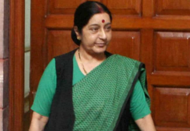 सुषमा स्वराज ने नेपाल के संविधान का मसौदा जल्द तैयार करने की अपील की.
