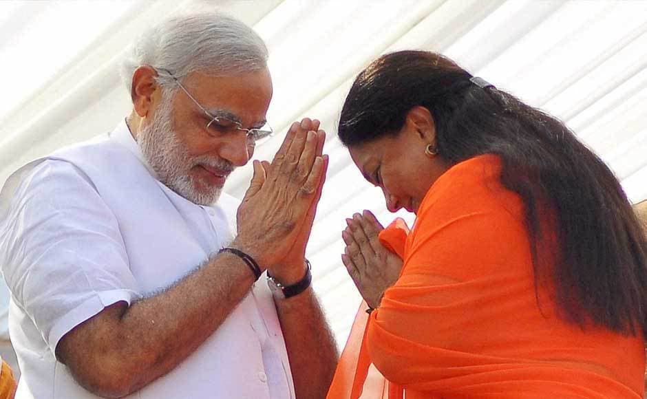 वसुंधरा की कुर्सी सुरक्षित, जेटली की शाह और मोदी से मुलाकात के बाद मिली क्लीन चिट !