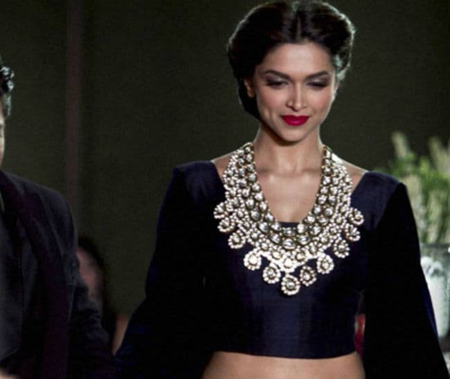 ''बाजीराव मस्‍तानी'' में नजर आयेगा दीपिका का शाही अंदाज, देखें वीडियो