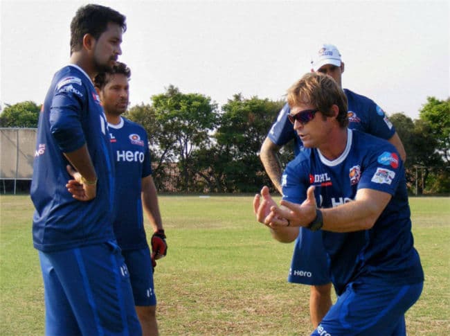 सौरव की पेशकश पर हैदराबाद छोड़ बंगाल से खेलेंगे प्रज्ञान ओझा