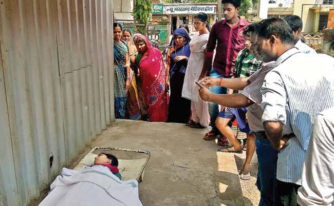 झारखंड की बेटी खुशबू ने शौचालय के लिए कर ली आत्महत्या, जान की कीमत चुका कर दे गयी स्वच्छता का संदेश