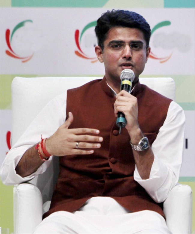 ललित मोदी के इशारे पर महिन्द्रा वर्ल्ड सिटी को सेज की जमीनें दी गई थी : पायलट