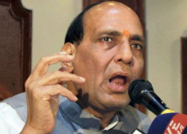 व्यापमं घोटाला: केंद्र ने सीबीआई जांच कराने से किया इनकार, कांग्रेस ने सीएम चौहान की बर्खास्तगी की मांग की