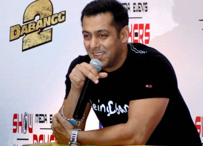 सलमान भाई बिल्‍कुल ठीक हैं : अर्पिता खान